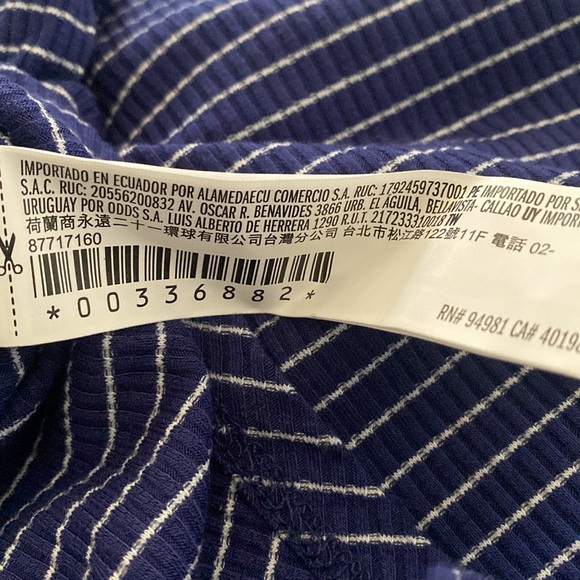 FOREVER 21 Women’s Top - Picture 5 of 8